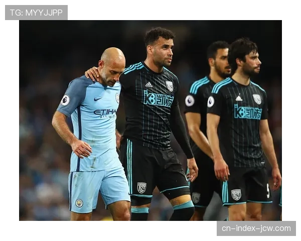 跑卫雅各布斯伤愈复出包装工路面进攻明显改善